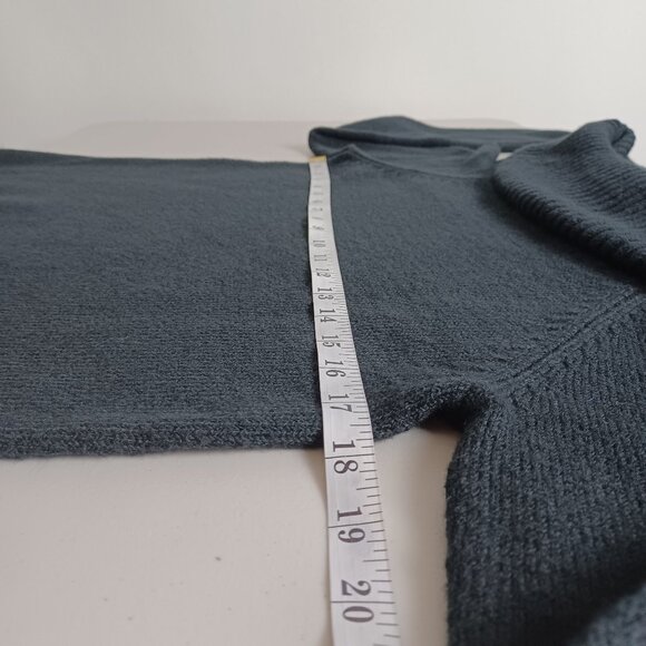 Old Navy Off-shoulder Sweater - Picture 10 of 16